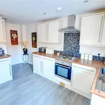 Lejlighed Luxury 2 Bed Close To Beach-with Parking! Scarborough