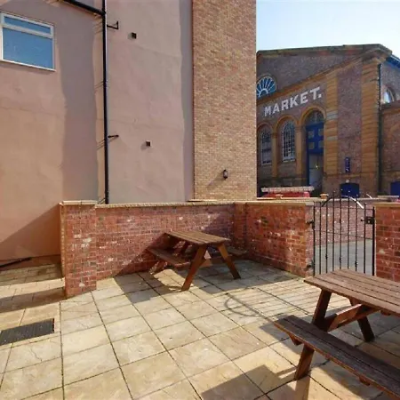 Lejlighed Luxury 2 Bed Close To Beach-with Parking!