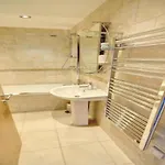 Luxury 2 Bed Close To Beach-with Parking! *
